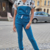 Bluza medyczna damska taliowana wzór wstawka kiciusie kolor morski BAWEŁNA PREMIUM EFIMED