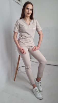 Komplet medyczny damski SCRUBS PREMIUM Bluza wszywany rękaw + cygaretki SLIM kolor NUDE WISKOZA PREMIUM EFIMED