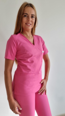 Bluza medyczna damska taliowana z wszytym rękawem kolor HOT PINK WISKOZA EXTRA PREMIUM EFIMED