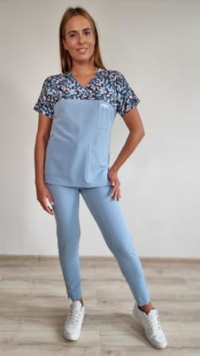 Komplet medyczny damski SCRUBS Bluza Niebieska Jarzębina + cygaretki z kieszeniami SLIM kolor SKY BLUE WISKOZA EXTRA PREMIUM EFIMED