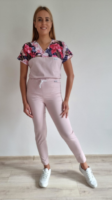 Komplet medyczny damski SCRUBS Bluza ORCHIDEA + cygaretki SLIM kolor PUDROWY RÓŻ BAWEŁNA PREMIUM EFIMED