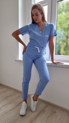 Komplet medyczny damski SCRUBS Bluza jednokolorowa + cygaretki SLIM kolor błękit królewski EFIMED