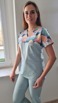 Bluza medyczna damska wstawka bajkowa tęcza kolor COLD MINT BASIC EFIMED
