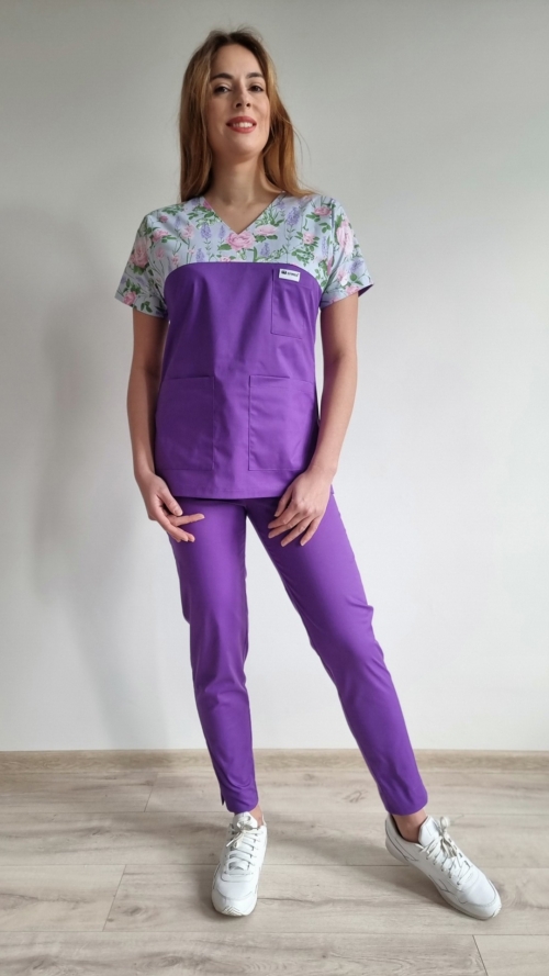 Bluza medyczna damska wstawka szare różyczki kolor DARK LILAC SNC EFIMED
