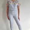 Bluza medyczna damska wstawka szare kwiaty kolor Gołąbkowy SNC EFIMED