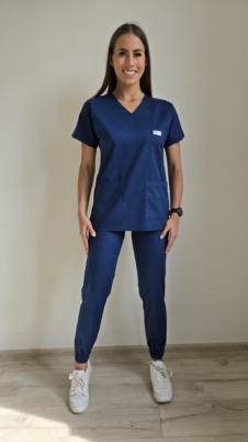 Komplet medyczny damski SCRUBS Bluza jednokolorowa + Jogger kolor PREMIUM GRANAT NITKA WĘGLOWA EFIMED