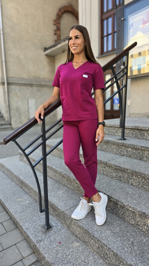 Komplet medyczny damski SCRUBS Bluza + cygaretki z kieszeniami kolor VIVA MAGENTA BASIC EFIMED