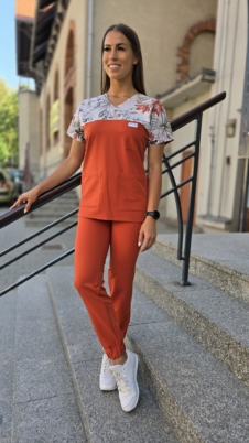 Komplet medyczny damski wstawka jesienne kwiaty + Jogger kolor Burnt Orange BASIC EFIMED