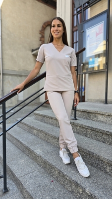 Komplet medyczny damski SCRUBS Bluza taliowana z wszytym rękawem + Jogger kolor MOKKA WISKOZA PRO EFIMED