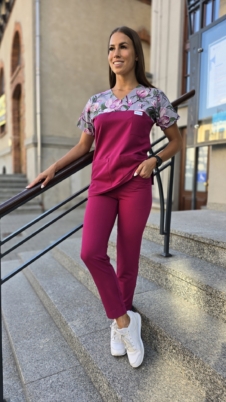 Komplet medyczny damski SCRUBS Bluza wstawka MAGNOLIE + cygaretki z kieszeniami kolor VIVA MAGENTA BASIC EFIMED