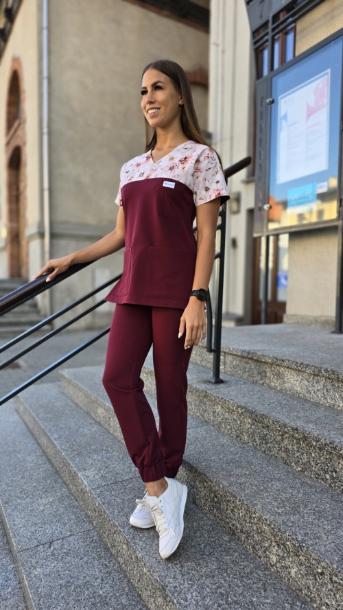 Komplet medyczny damski SCRUBS Bluza piwonie jasne + Jogger kolor BURGUND EFIMED