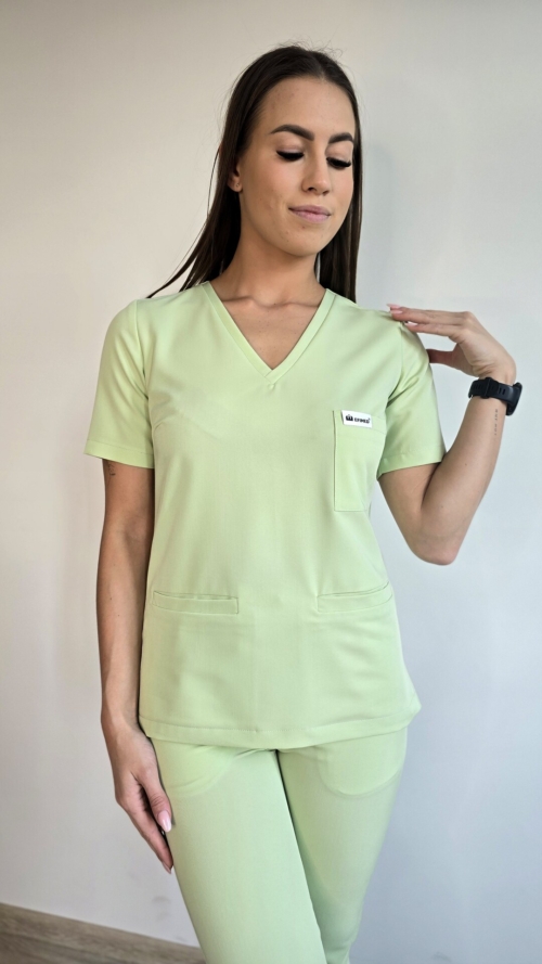 Bluza medyczna damska taliowana z wszytym rękawem kolor LIGHT GREEN PRO EFIMED