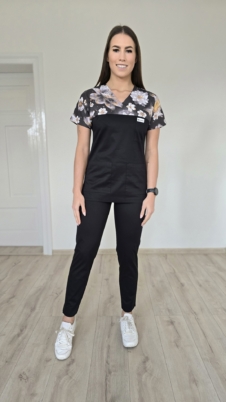 Komplet medyczny damski SCRUBS Bluza kwiaty czarne + cygaretki z kieszeniami kolor czarne SNC EFIMED