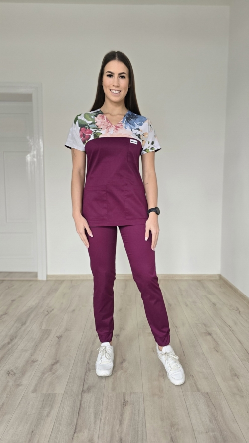 Komplet medyczny damski SCRUBS Bluza kwiaty malowane różowe + Jogger kolor bakłażan SNC EFIMED