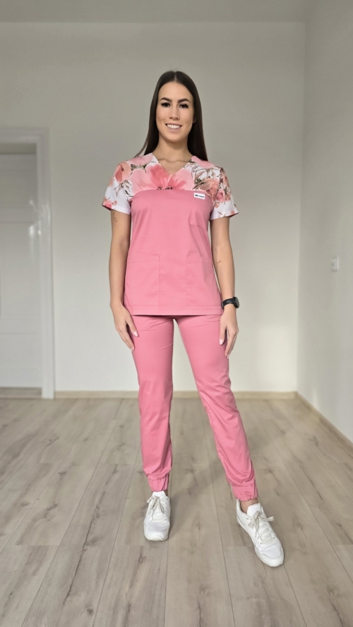 Komplet medyczny damski SCRUBS Bluza kwiaty malowane różowe + Jogger kolor różowy SNC EFIMED