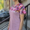 Bluza medyczna damska wstawka róże kolorowe kolor BABY PINK BASIC EFIMED