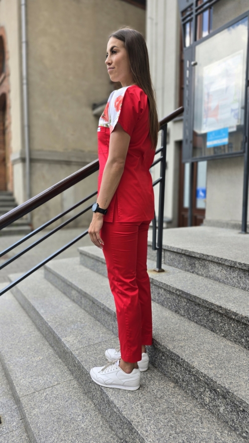 Bluza medyczna damska wstawka maki kolor czerwony SNC EFIMED