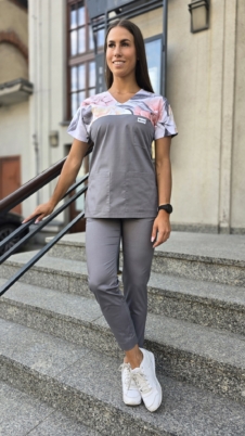 Komplet medyczny damski SCRUBS Bluza wstawka peonie szare + cygaretki z kieszeniami kolor grafit SNC EFIMED
