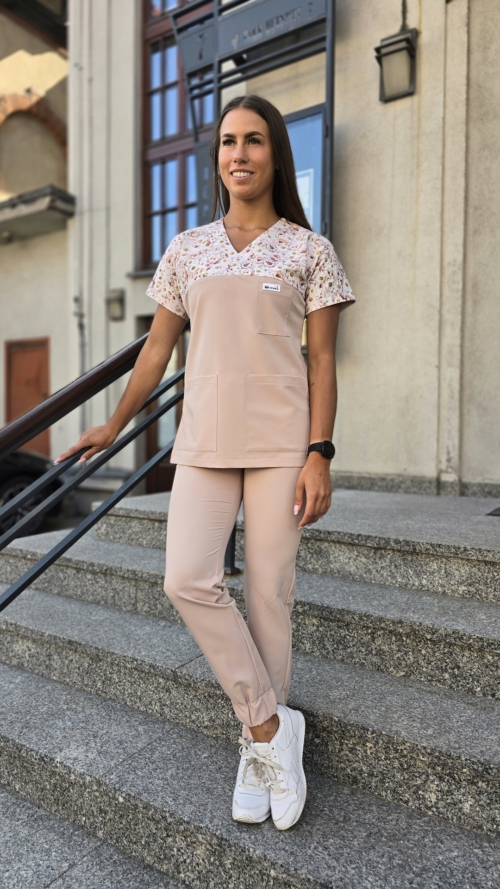 Komplet medyczny damski SCRUBS Bluza wstawka stokrotki + joggery kolor NUDE BASIC EFIMED