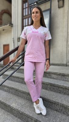 Komplet medyczny damski SCRUBS Bluza wstawka kwiaty + cygaretki z kieszeniami kolor pastelowy róż SNC EFIMED