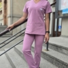 Spodnie medyczne damskie joggery kolor DARK DUSTY PINK BAWEŁNA ORGANICZNA EFIMED